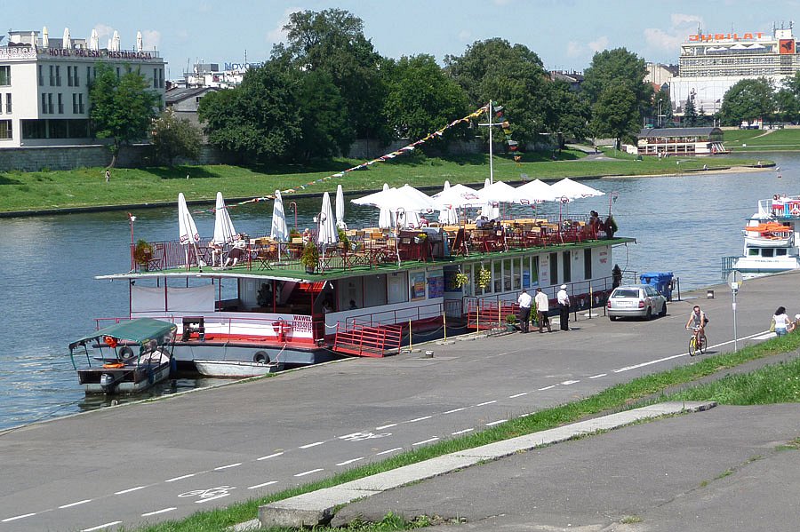 P1000189.jpg