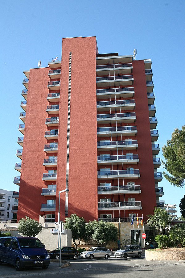 IMG-1950.jpg