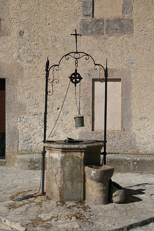 IMG-1964.jpg