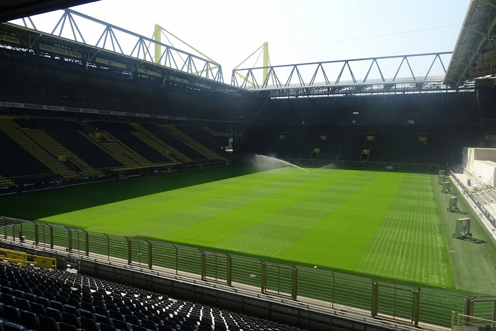 Signal Iduna Park 2017